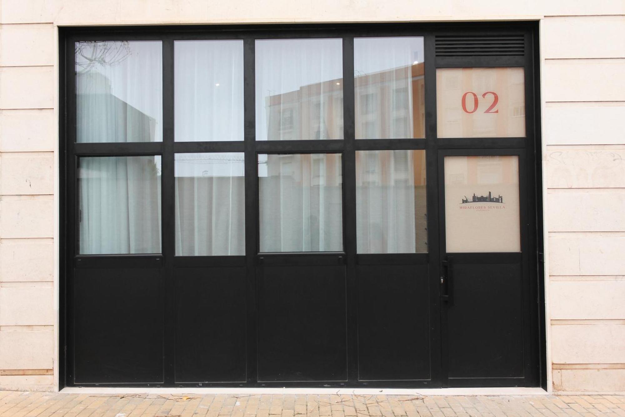Monkeys Apartments Miraflores Seville Luaran gambar
